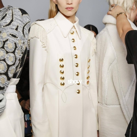 NWT Alberta Feretti trousers with golden buttons - Picture 5 of 5